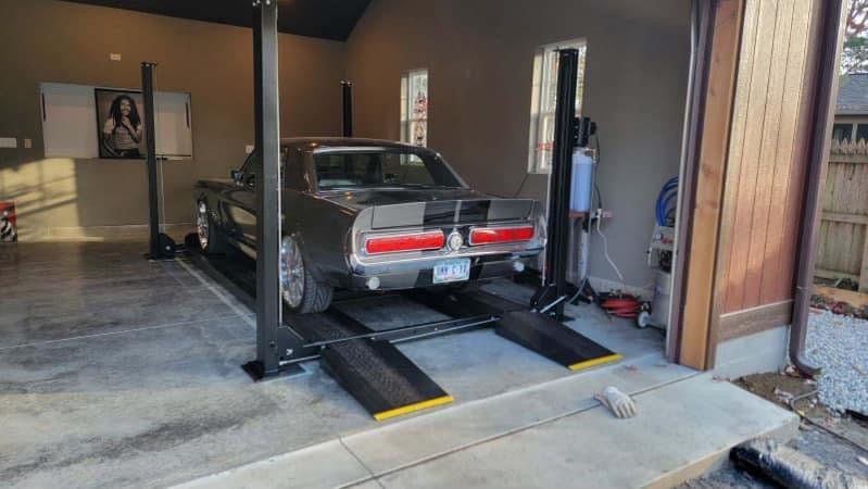 WL8K-B 8,000 lb 4-Post Basic Storage Lift