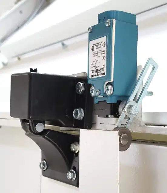 iDEAL Side Down Draft Paint Spray Booth PSB-SDD26B-AK